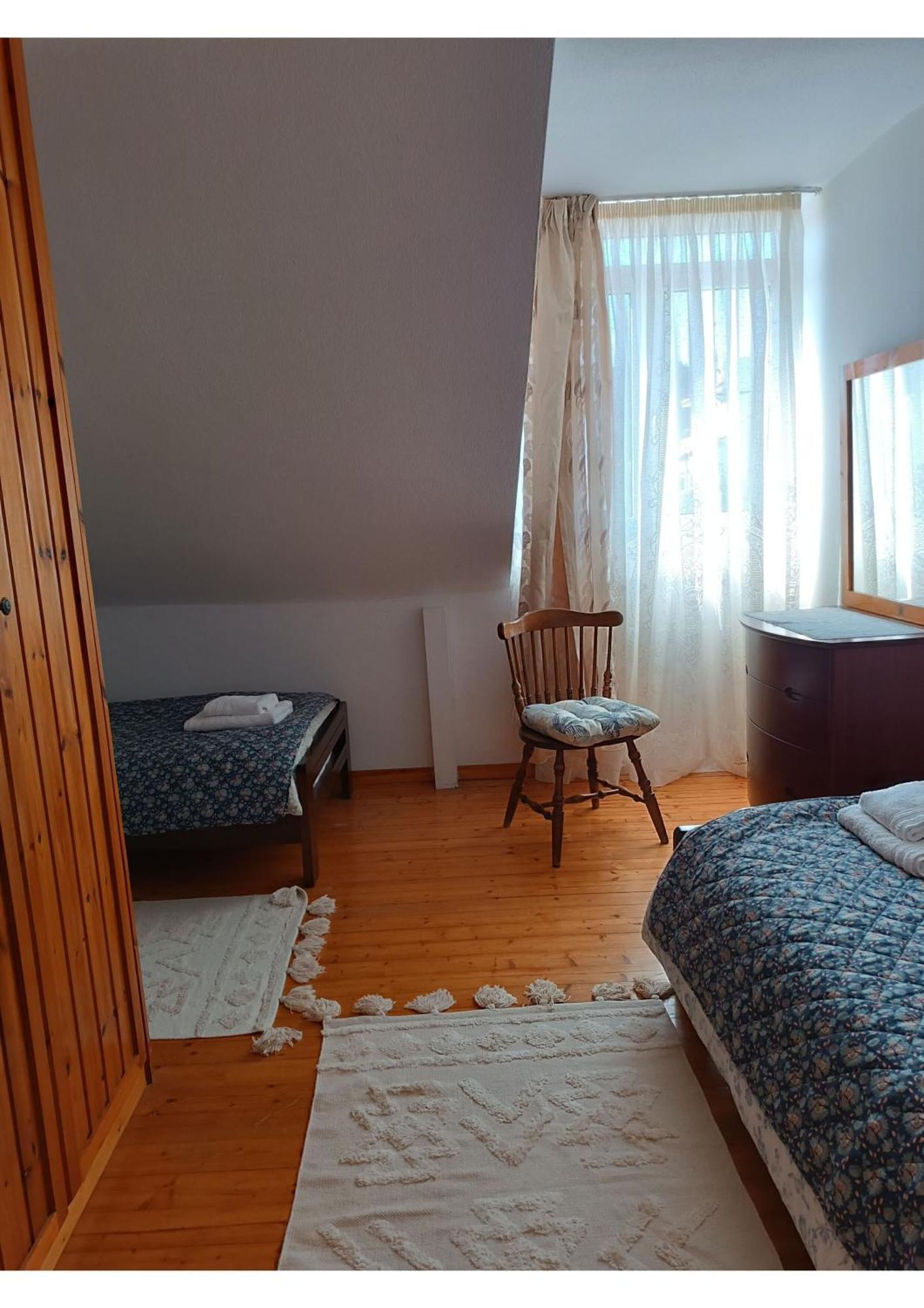 Three Artists Cottage Pórto Ráfti Екстериор снимка