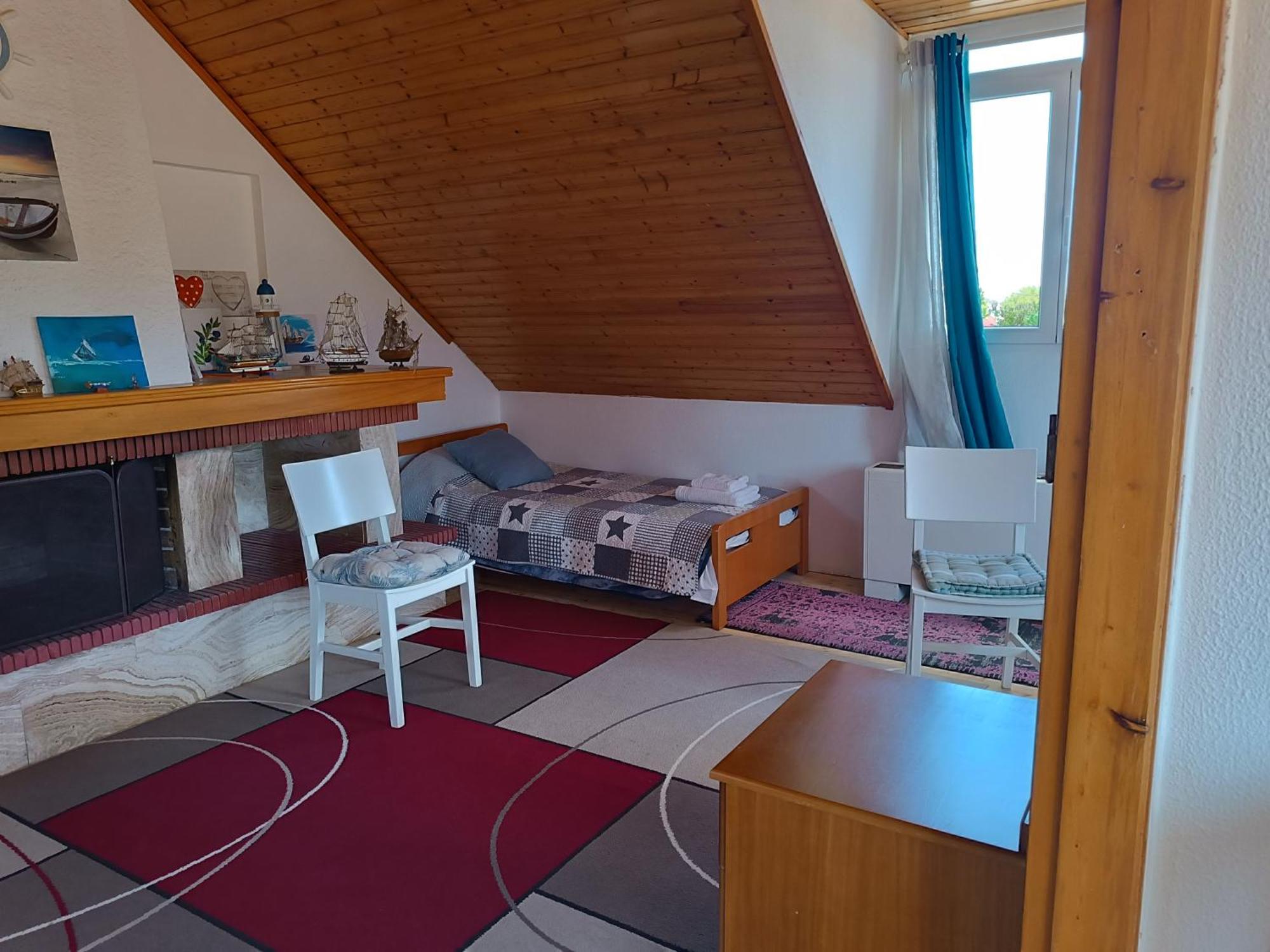 Three Artists Cottage Pórto Ráfti Екстериор снимка